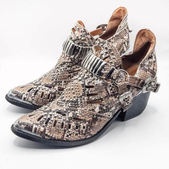 Jeffrey Campbell Women’s Calhoun Cutout Bootie Snakeskin Western Glam Size 9.5 - Picture 1 of 11